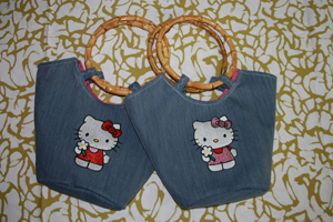 2 hello kitty bags